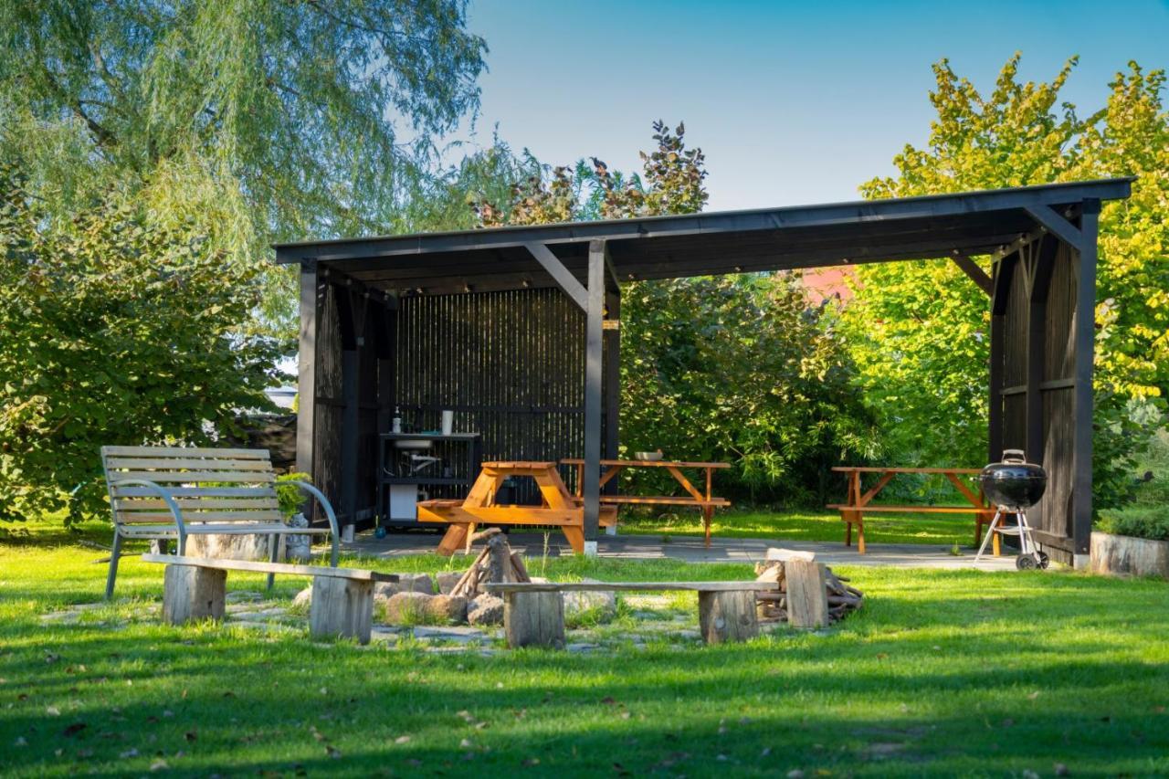 Dom W Domu - Izera Glamping Bed & Breakfast Gajowka  Exterior photo