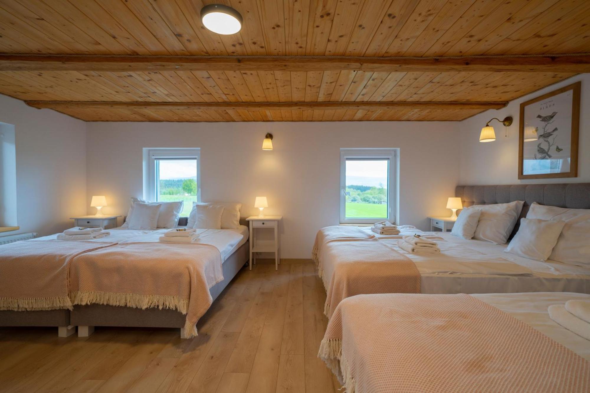 Dom W Domu - Izera Glamping Bed & Breakfast Gajowka  Room photo