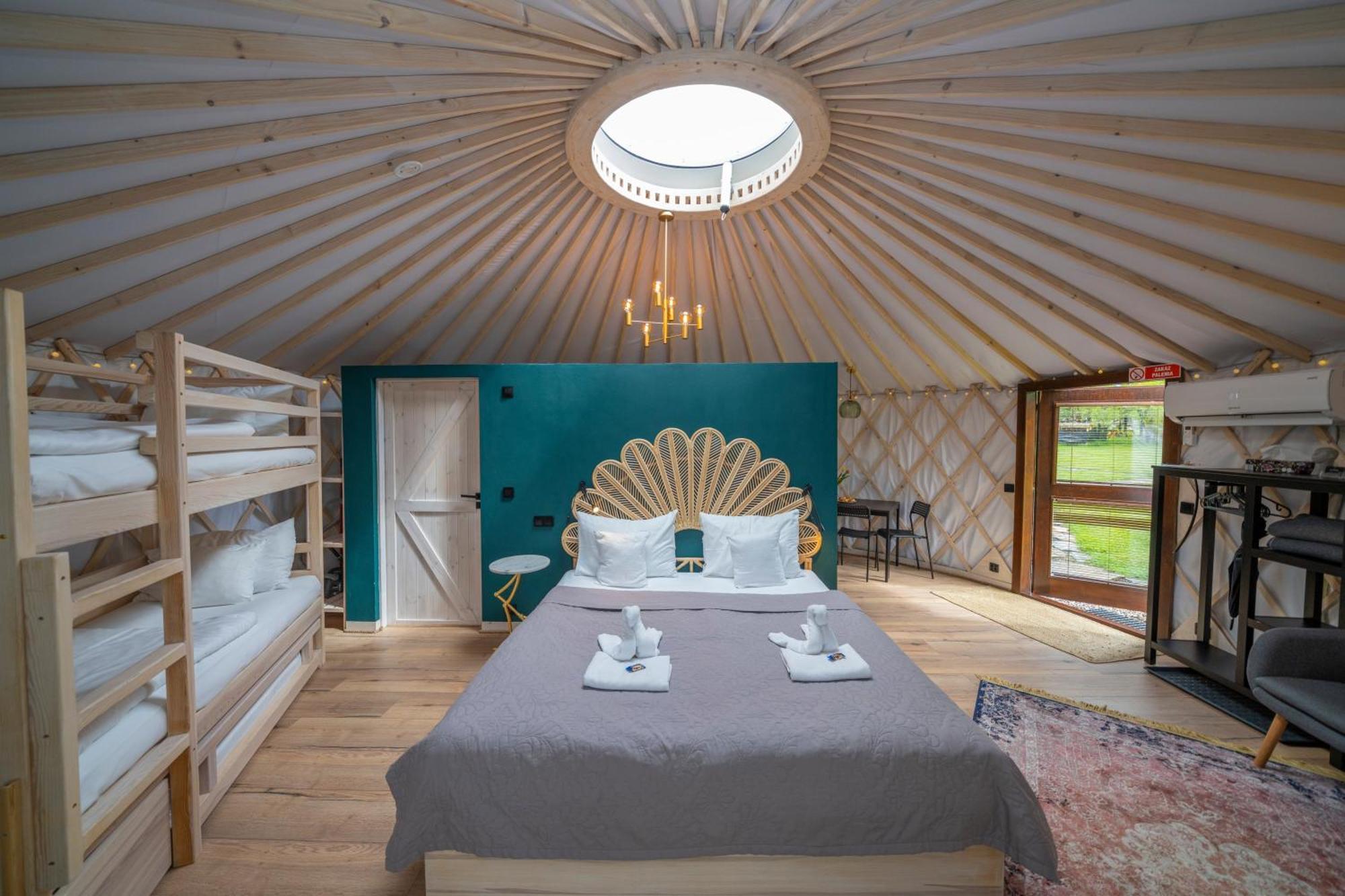 Dom W Domu - Izera Glamping Bed & Breakfast Gajowka  Room photo