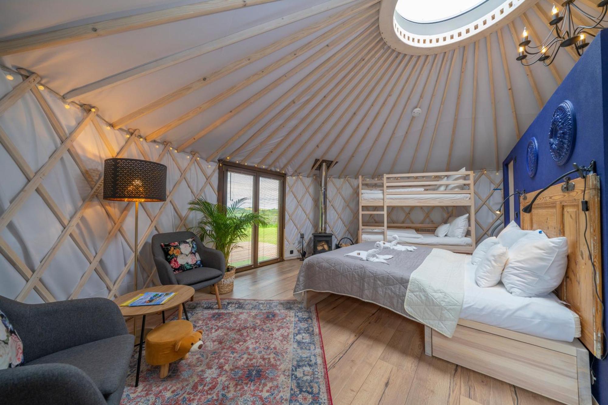 Dom W Domu - Izera Glamping Bed & Breakfast Gajowka  Room photo